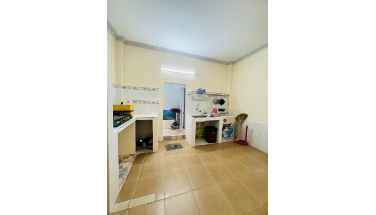 Bán nhà 84m2, 2 tầng, 3PN, ngõ Lê Đình Cẩn, Tân Tạo, Bình Tân - 5.3 tỷ